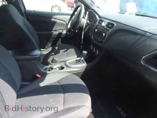 2012 CHRYSLER 200 - VIN: 1C3CCBAB8CN222393 - Фото 5