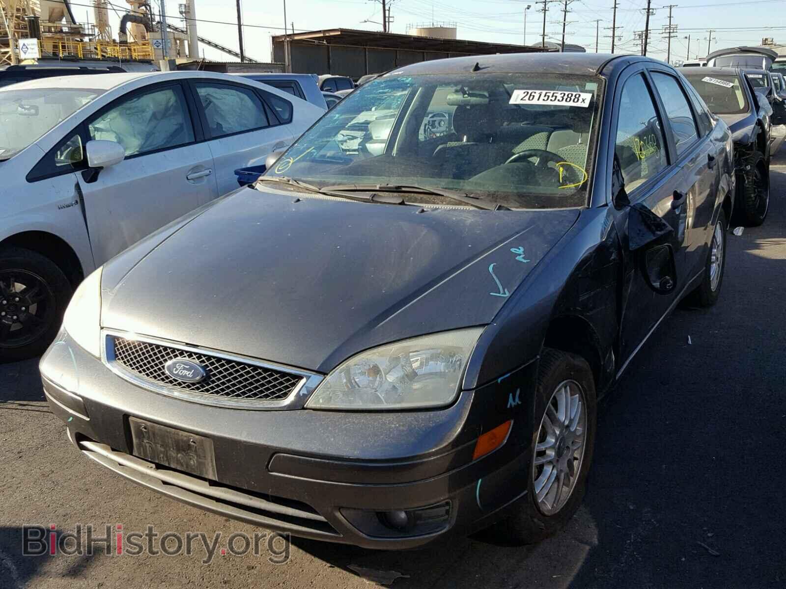 2007 FORD FOCUS - VIN: 1FAHP34N97W327872 - Фото 2