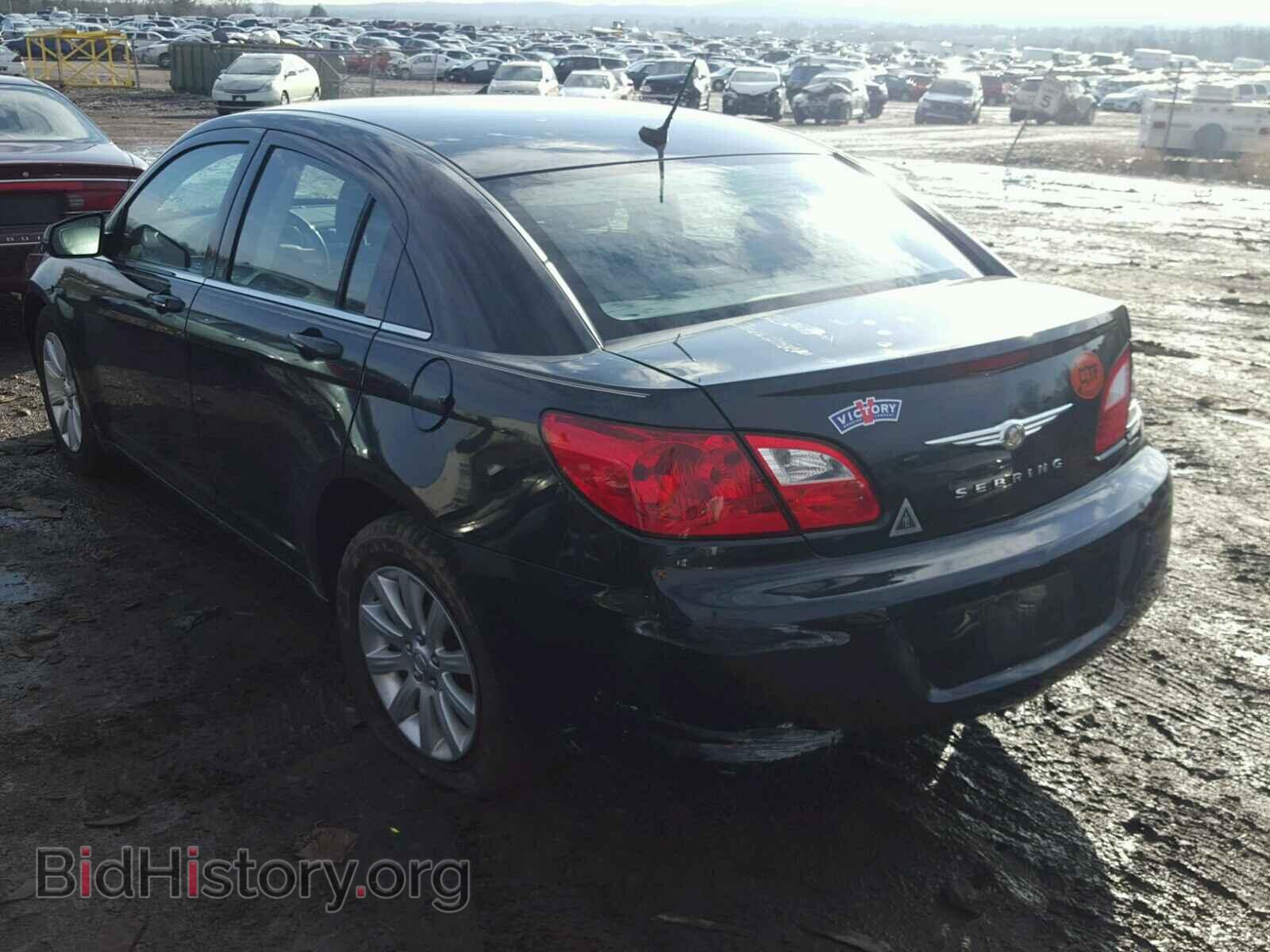 2010 CHRYSLER SEBRING - VIN: 1C3CC5FB6AN208001 - Фото 3
