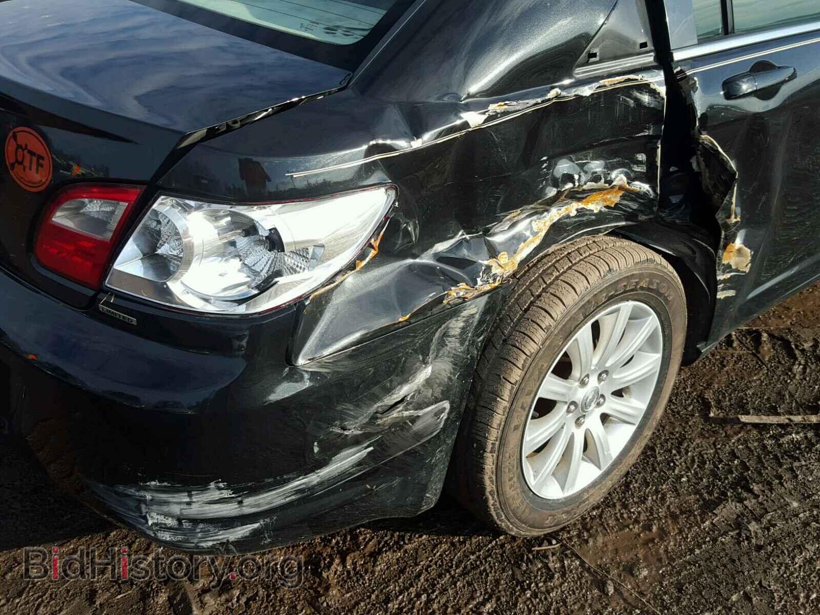 2010 CHRYSLER SEBRING - VIN: 1C3CC5FB6AN208001 - Фото 9