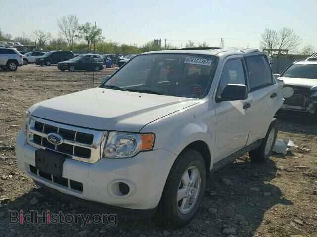 2009 FORD ESCAPE - VIN: 1FMCU02769KD04717 - Фото 2