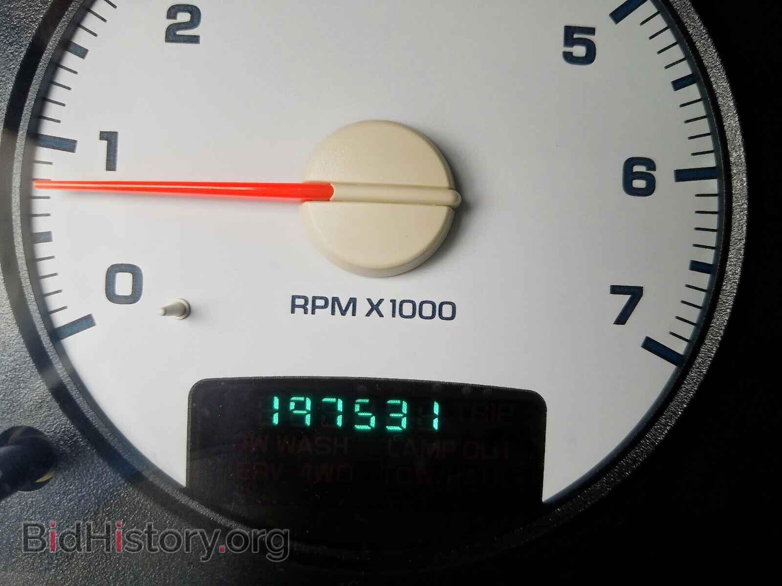 2004 DODGE RAM 1500 - VIN: 1D7HA18D04S703000 - Фото 8