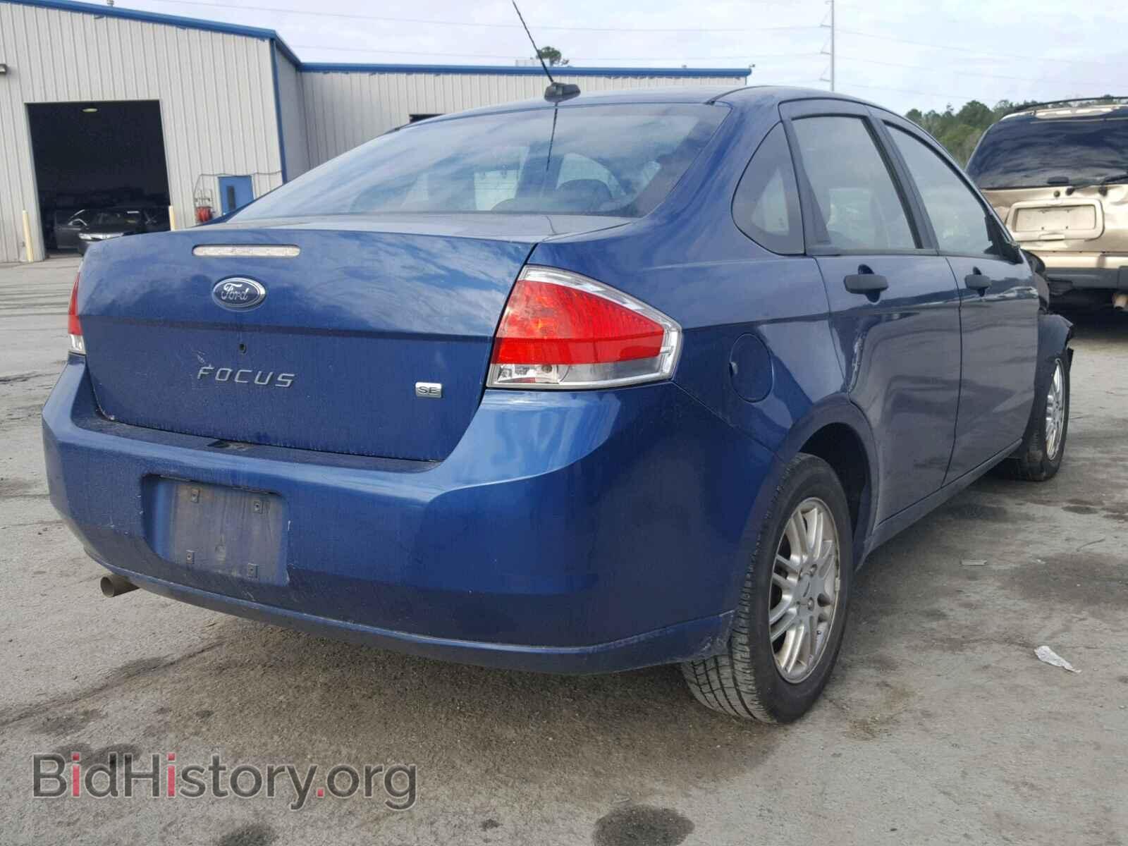 2009 FORD FOCUS - VIN: 1FAHP35N49W141237 - Photo 4