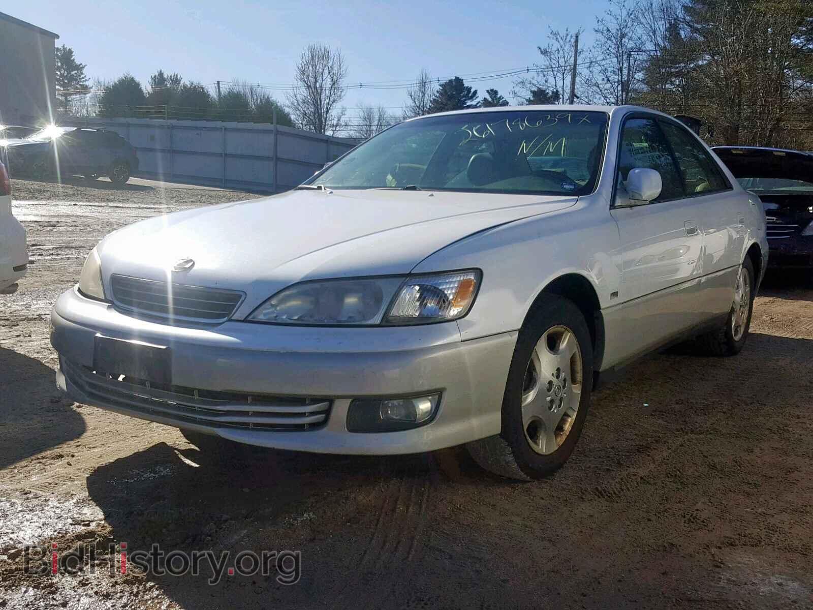 2000 LEXUS ES300 - VIN: JT8BF28G4Y5095972 - Фото 2