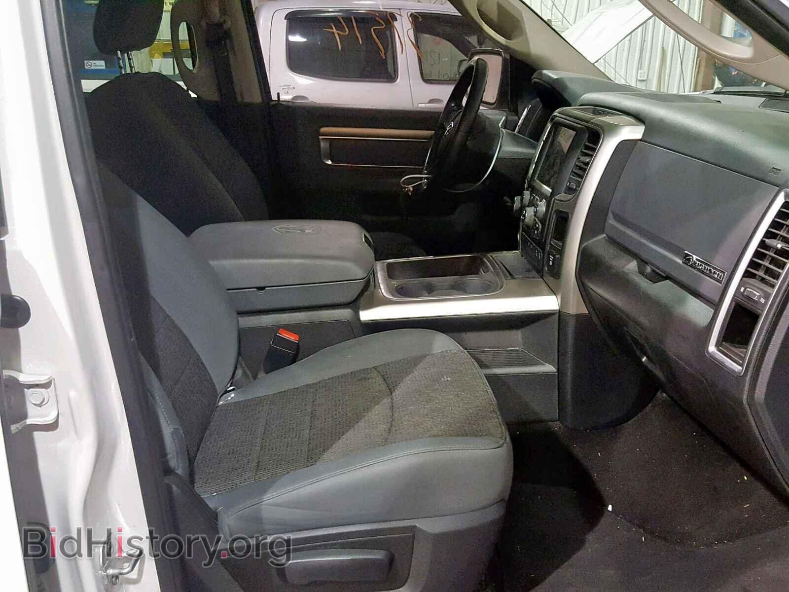 2017 RAM 1500 SLT - VIN: 3C6RR6LT4HG745547 - Фото 5
