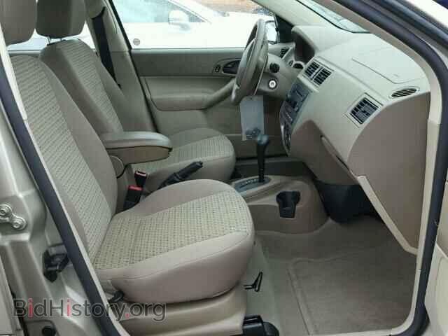 2006 FORD FOCUS - VIN: 1FAHP34NX6W133656 - Фото 5