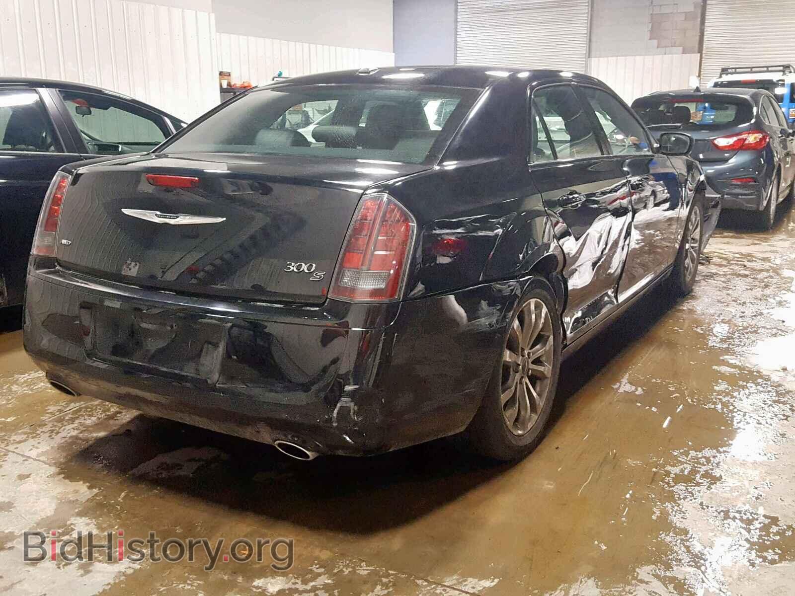 2014 CHRYSLER 300 - VIN: 2C3CCAGG1EH357370 - Фото 4