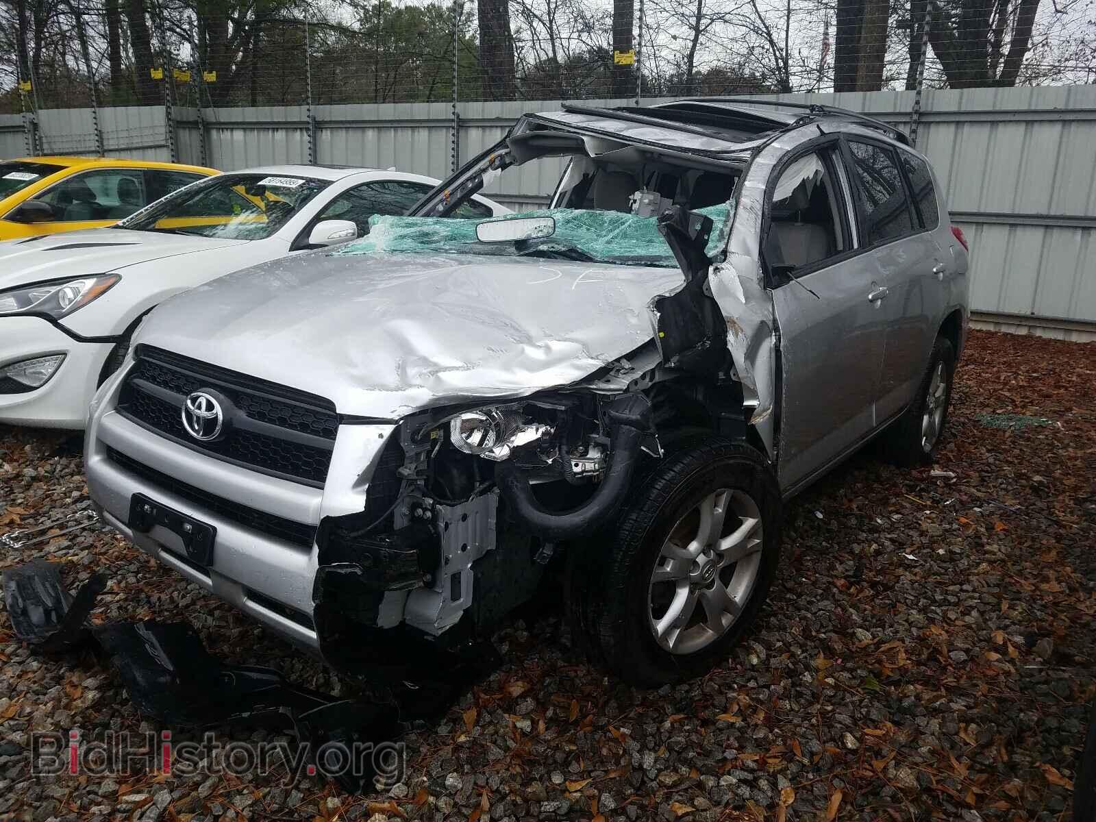 2012 TOYOTA RAV4 - VIN: JTMBF4DV0CD043366 - Фото 2