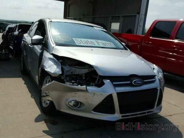 Photo 1FAHP3F21CL329453 - FORD FOCUS 2012