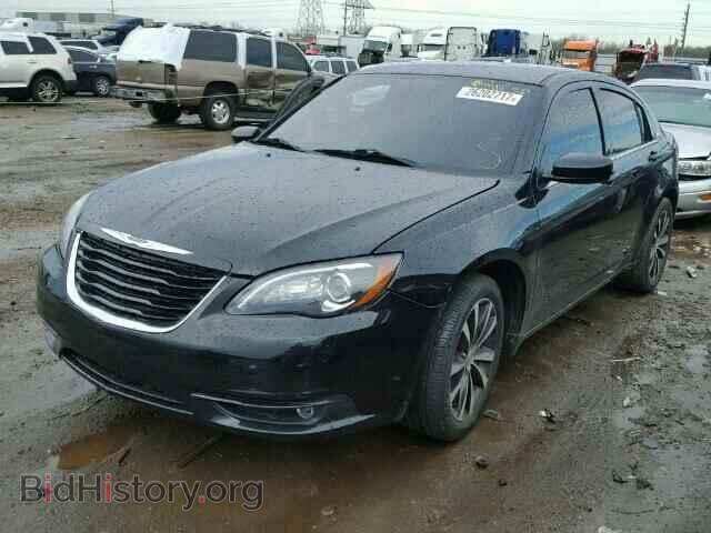2013 CHRYSLER 200 - VIN: 1C3CCBBG7DN745724 - Фото 2