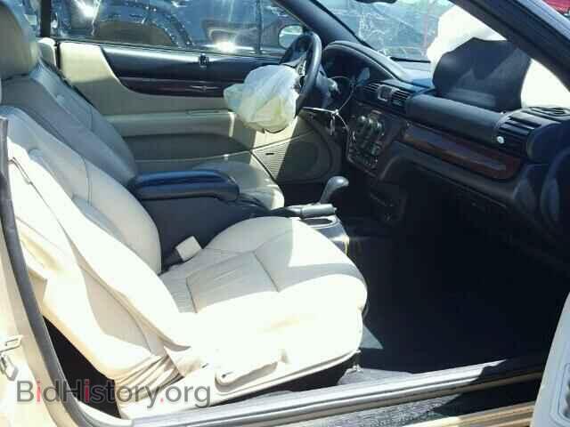 2001 CHRYSLER SEBRING - VIN: 1C3EL65UX1N677979 - Фото 5