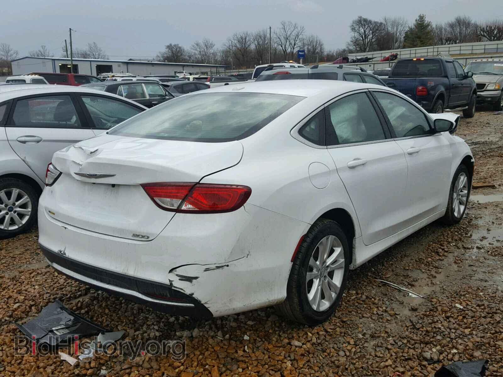 2016 CHRYSLER 200 - VIN: 1C3CCCAB9GN153290 - Photo 4