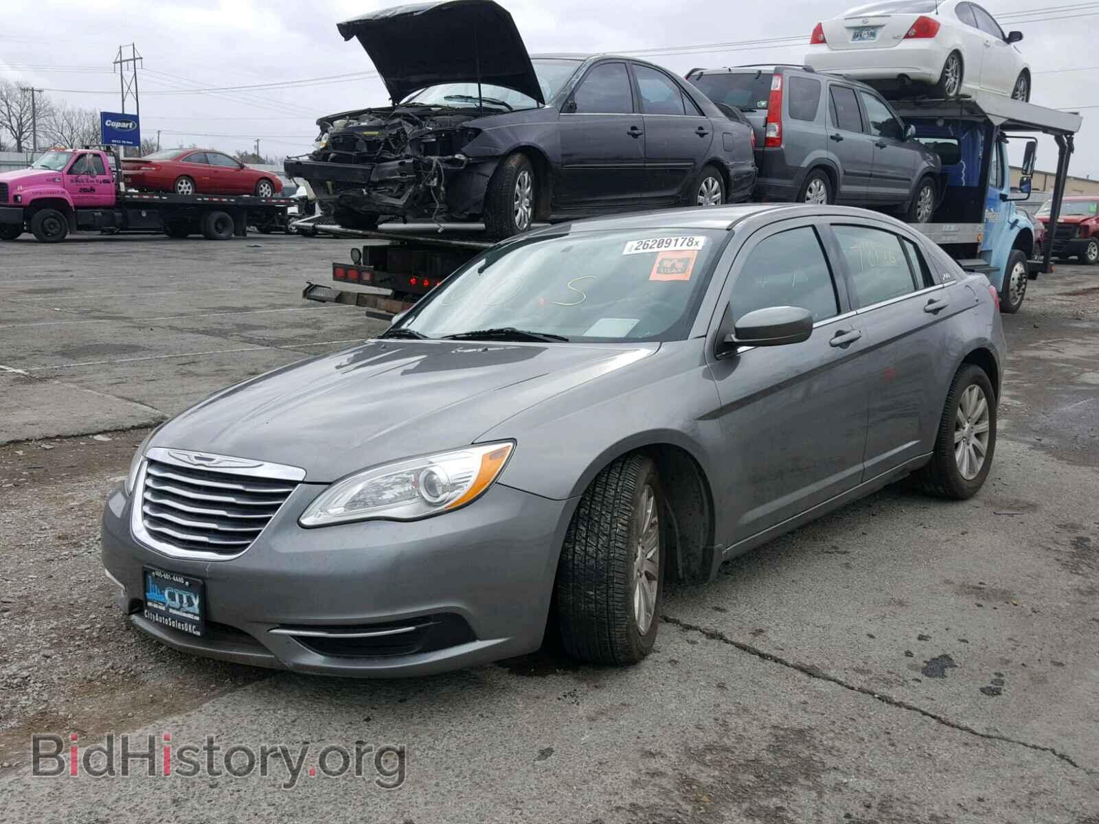 2013 CHRYSLER 200 - VIN: 1C3CCBBB0DN539598 - Фото 2