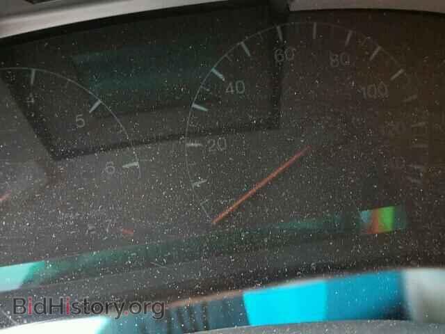 2000 CADILLAC DEVILLE - VIN: 1G6KF5798YU226139 - Photo 8