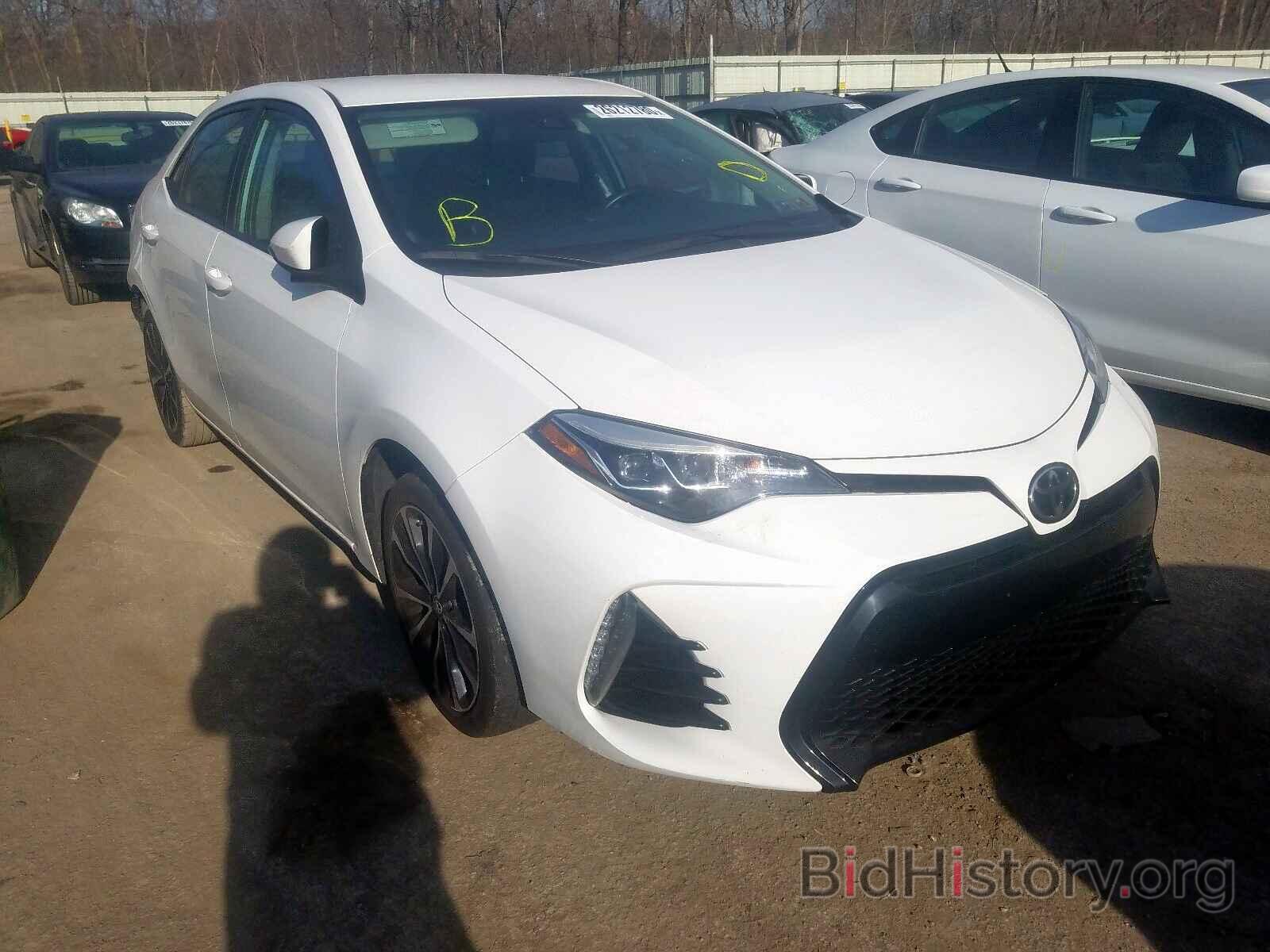 Photo 5YFBURHE3HP614303 - TOYOTA COROLLA 2017