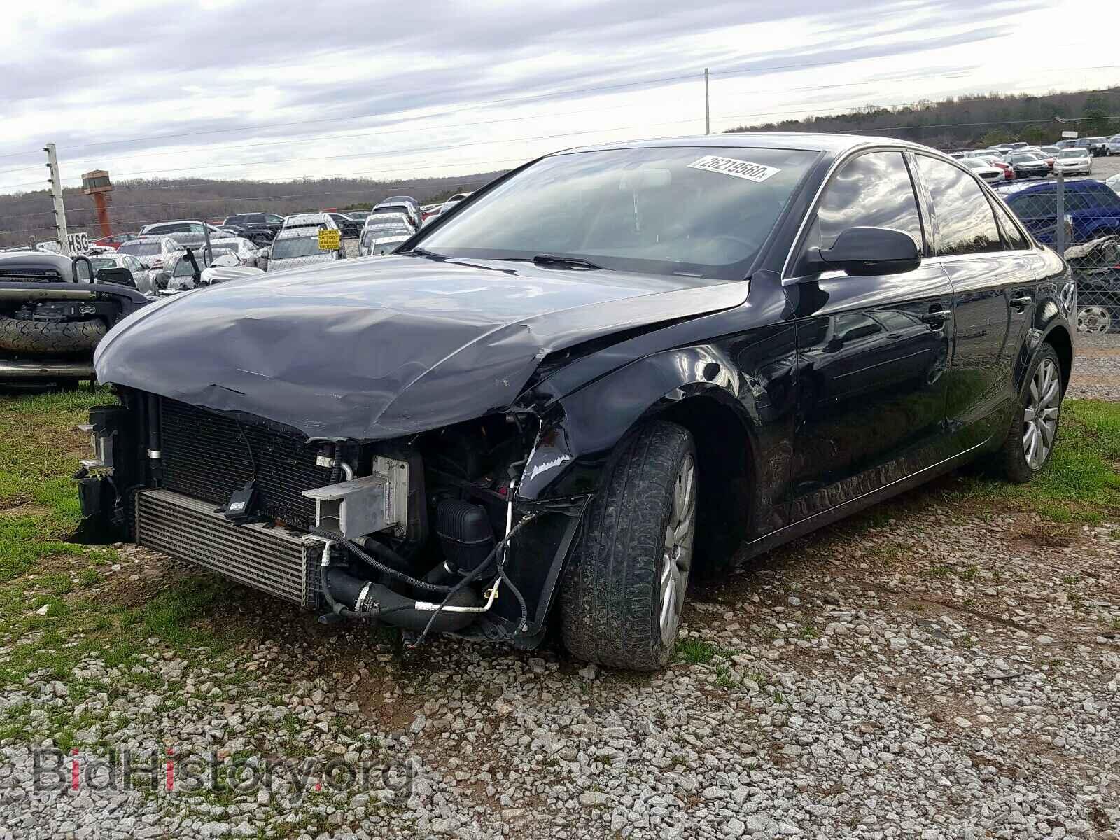2010 AUDI A4 - VIN: WAUFFAFLXAN045349 - Фото 2