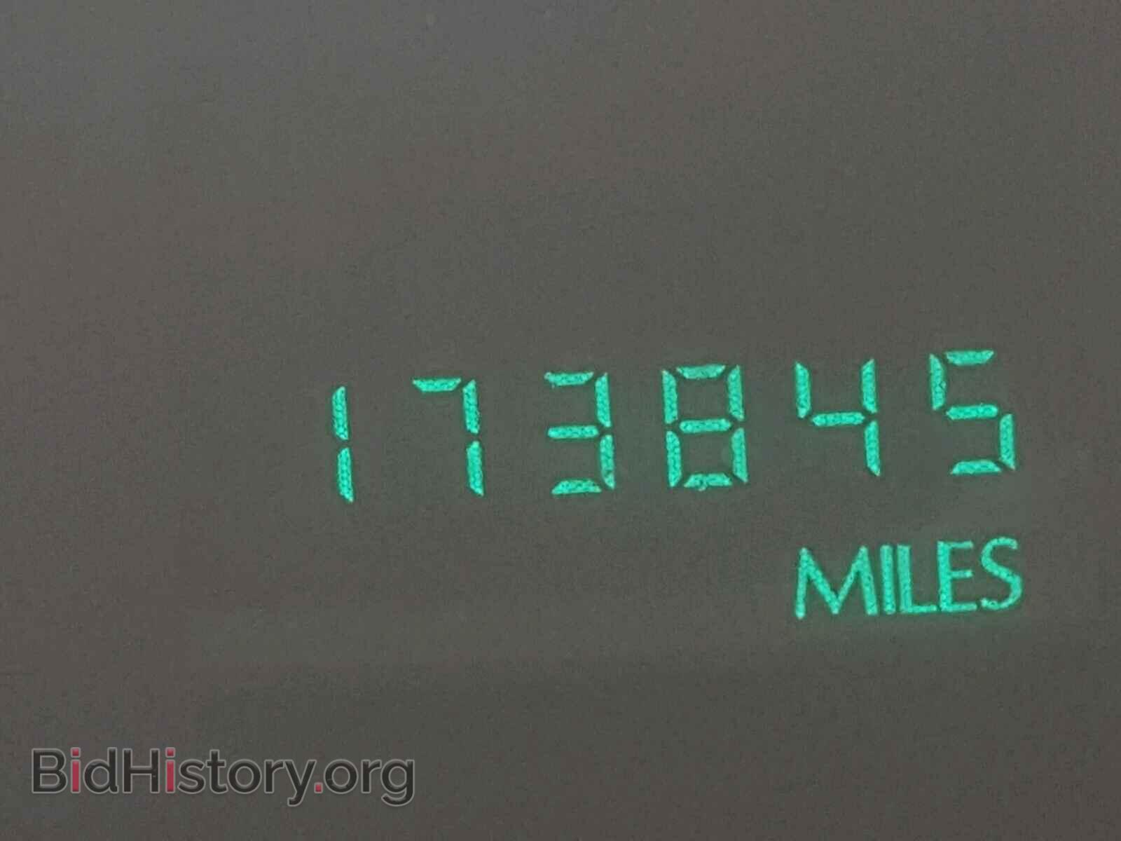 1993 CADILLAC DEVILLE - VIN: 1G6CD53B9P4218262 - Фото 8