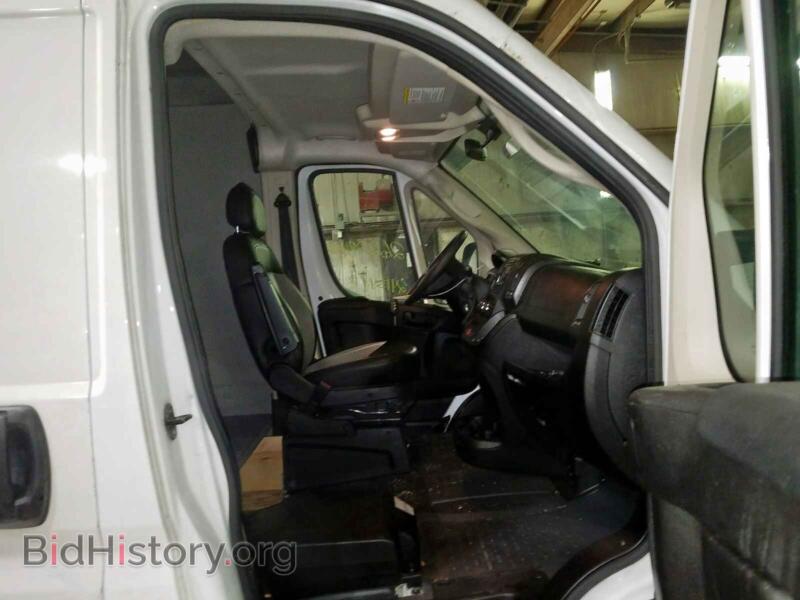 2017 RAM PROMASTER (VIN 3C6TRVDG9HE550346) — фото 5 из 10