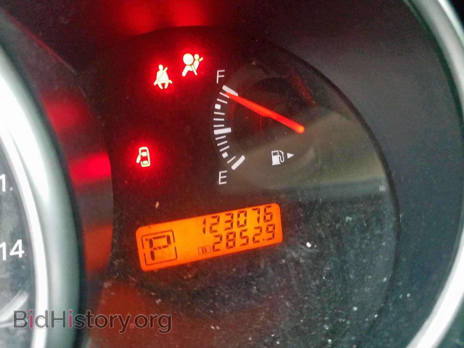 2011 NISSAN VERSA - VIN: 3N1BC1AP1BL381206 - Photo 8