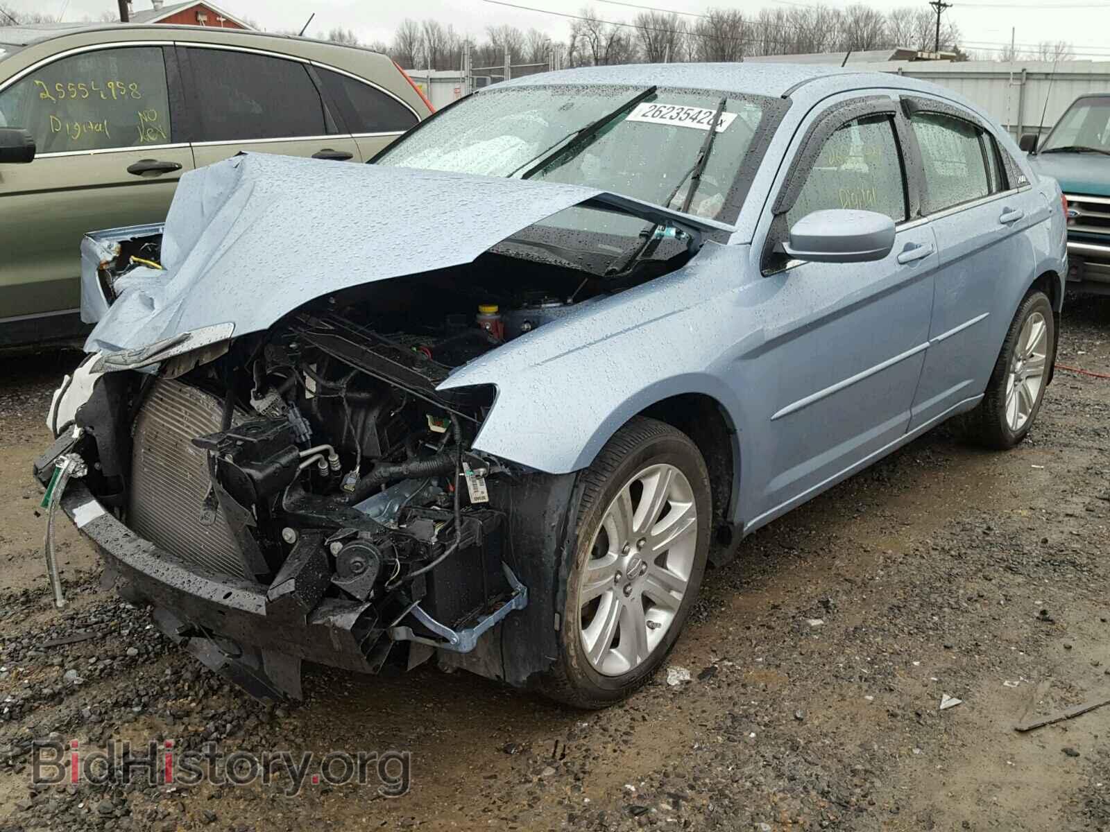 2012 CHRYSLER 200 - VIN: 1C3CCBAB6CN207455 - Фото 2