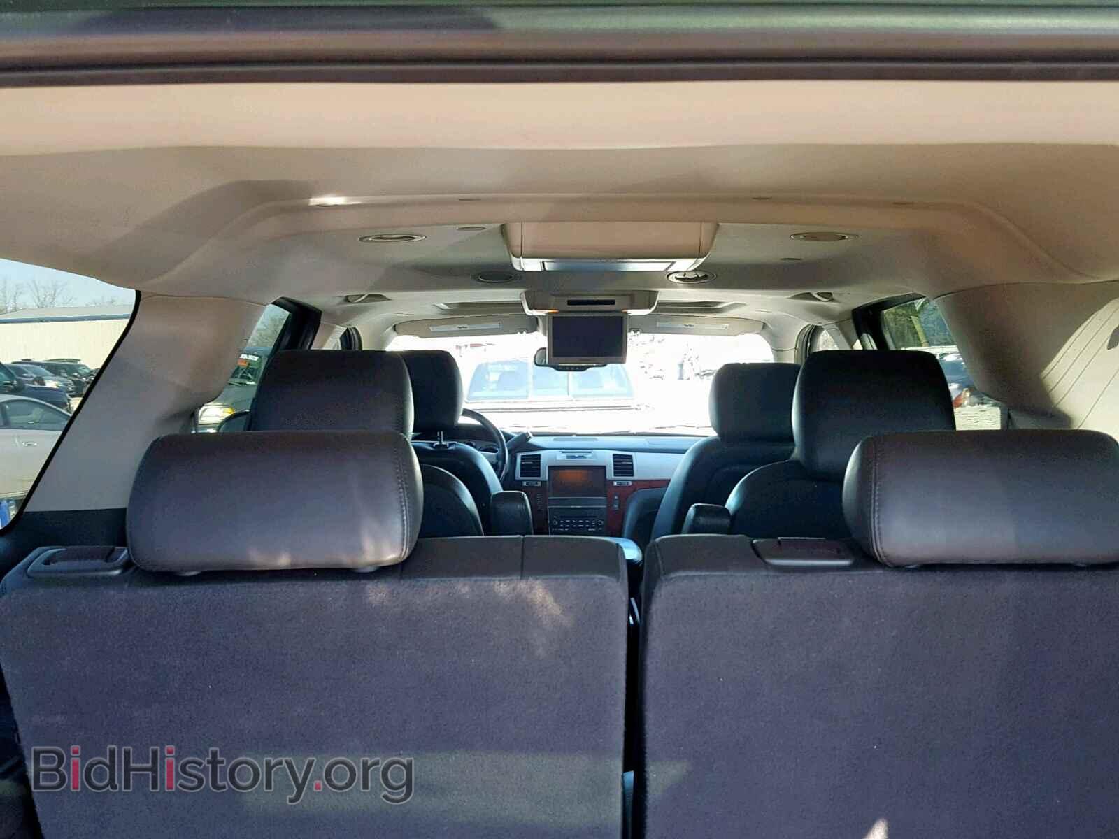 2011 CADILLAC ESCALADE E - VIN: 1GYS3HEF1BR282508 - Фото 9