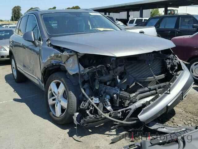 Photo WVGEF9BP2CD009200 - VOLKSWAGEN TOUAREG 2012