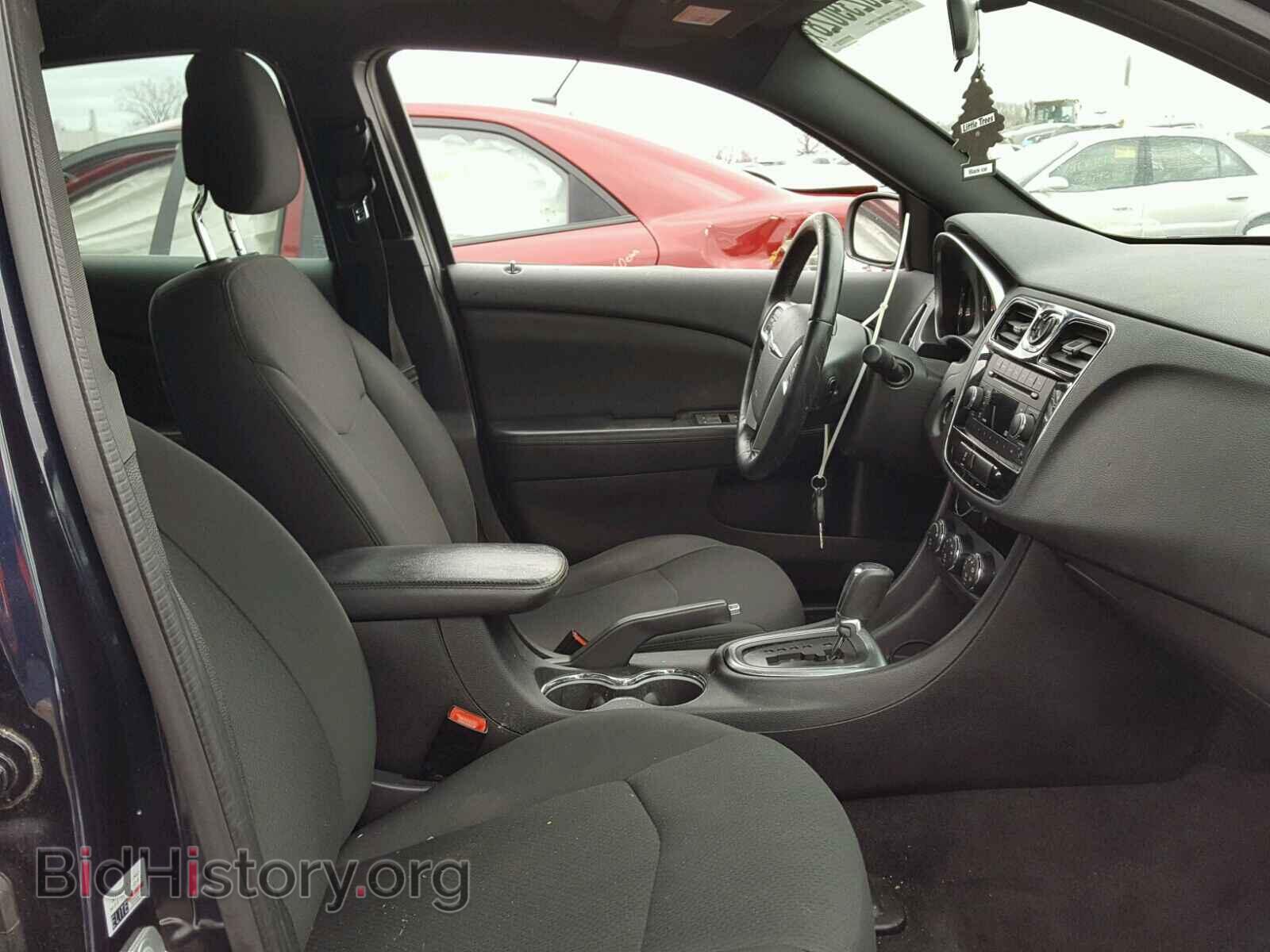 2012 CHRYSLER 200 - VIN: 1C3CCBBB3CN176888 - Фото 5