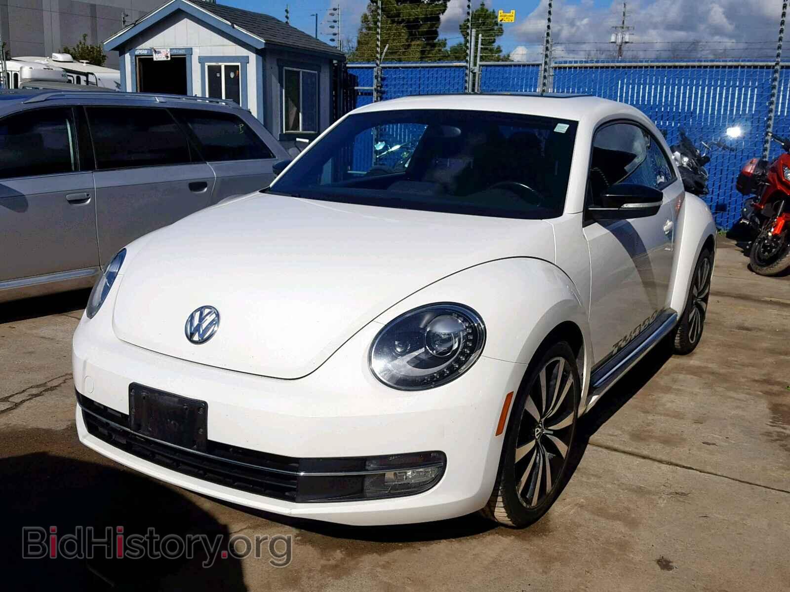 2012 VOLKSWAGEN BEETLE - VIN: 3VW4A7AT6CM637232 - Фото 2