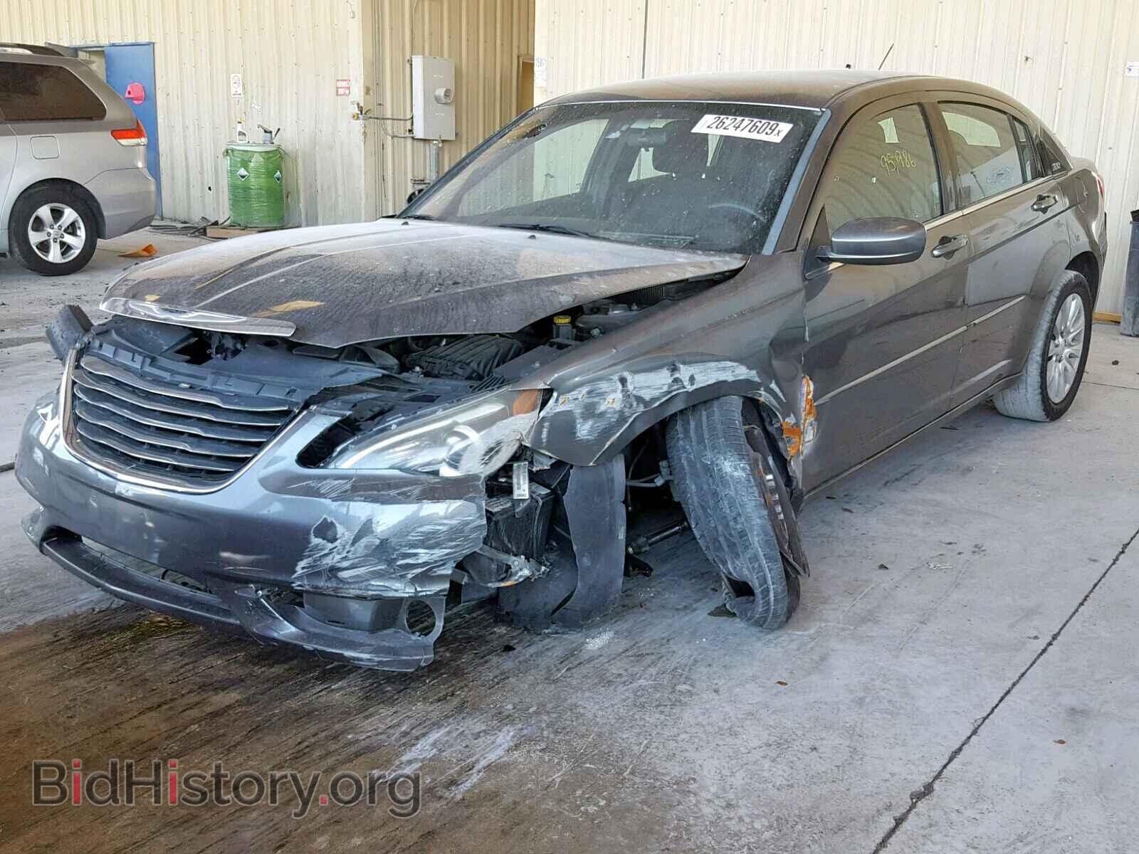 2012 CHRYSLER 200 - VIN: 1C3CCBAB4CN201752 - Photo 2