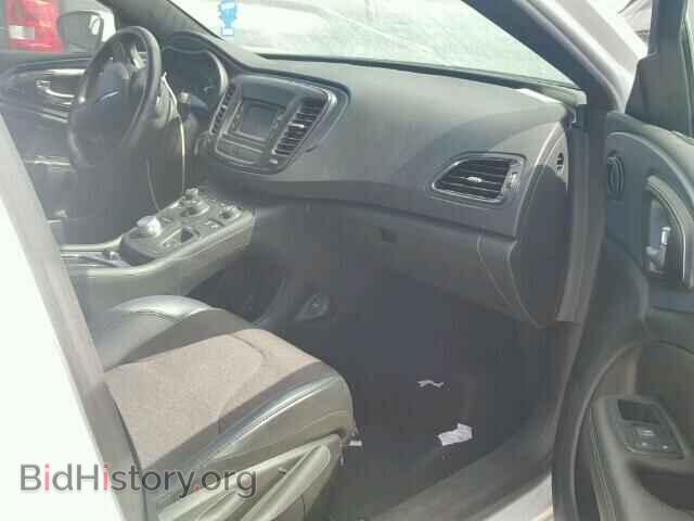 2015 CHRYSLER 200 - VIN: 1C3CCCBBXFN670871 - Photo 5