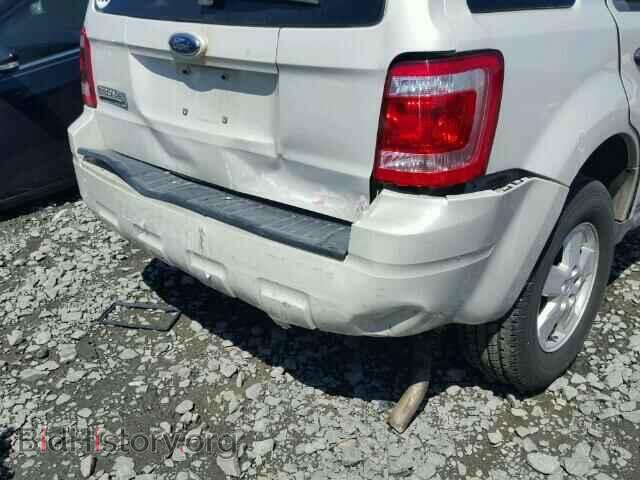 2009 FORD ESCAPE - VIN: 1FMCU03G19KA86359 - Фото 10