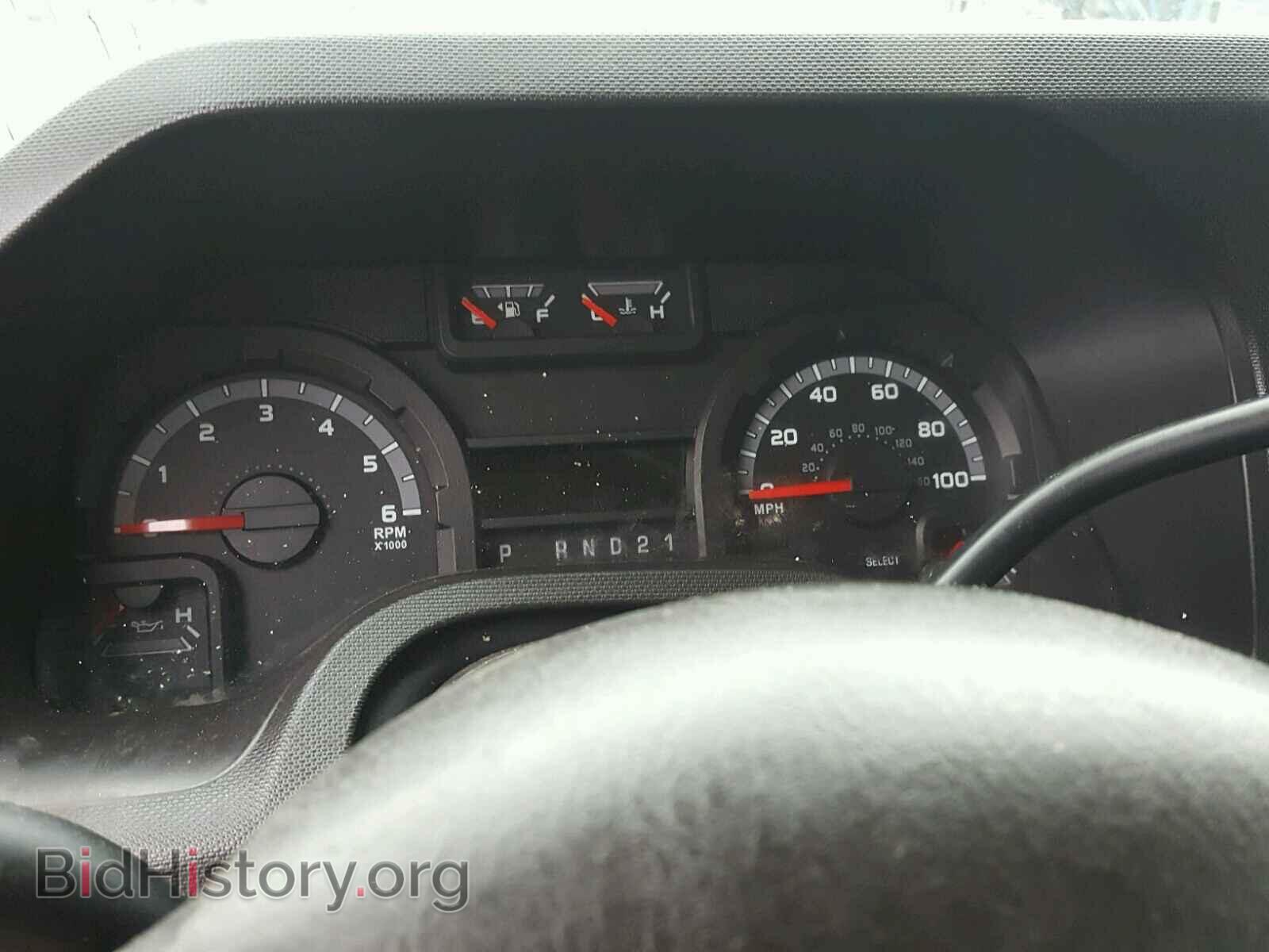 2011 FORD ECONOLINE - VIN: 1FBSS3BL0BDB12700 - Photo 8