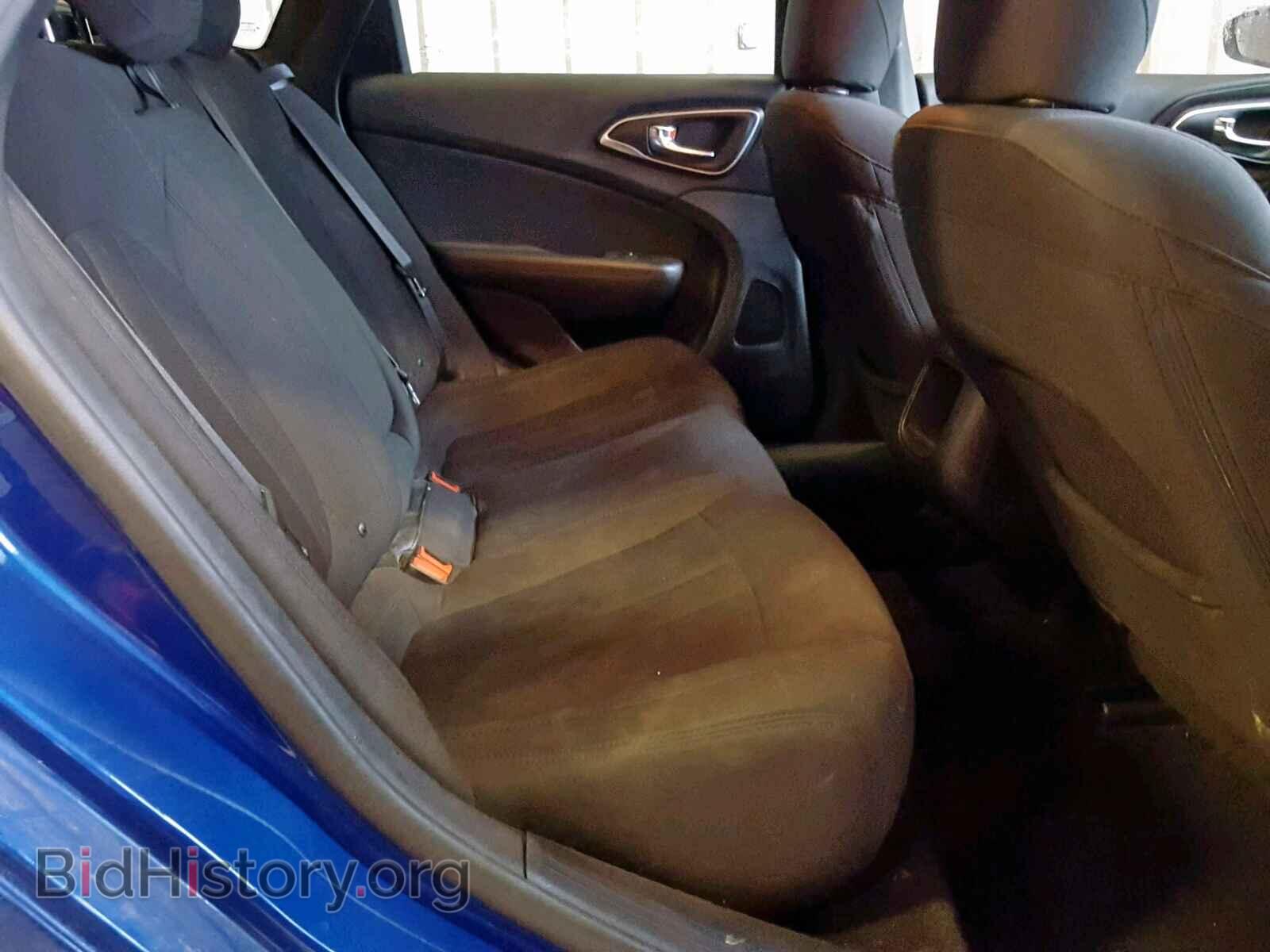 2015 CHRYSLER 200 - VIN: 1C3CCCAB5FN640176 - Photo 6