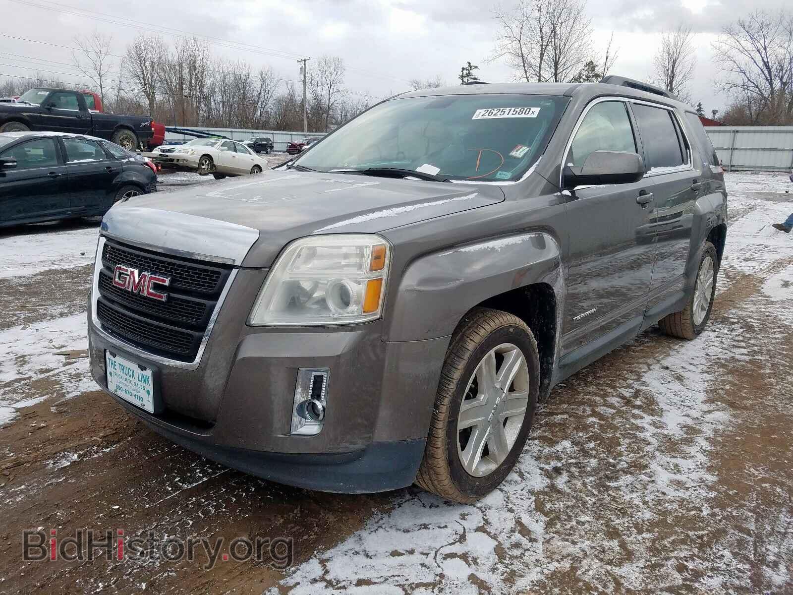 2011 GMC TERRAIN - VIN: 2CTFLVEC0B6270572 - Photo 2