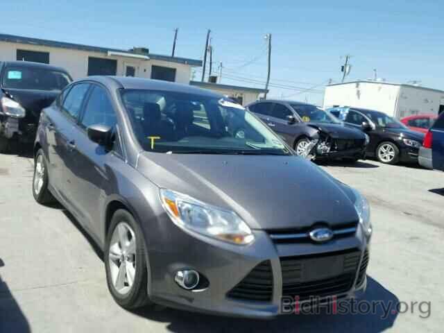Photo 1FAHP3F2XCL278714 - FORD FOCUS 2012