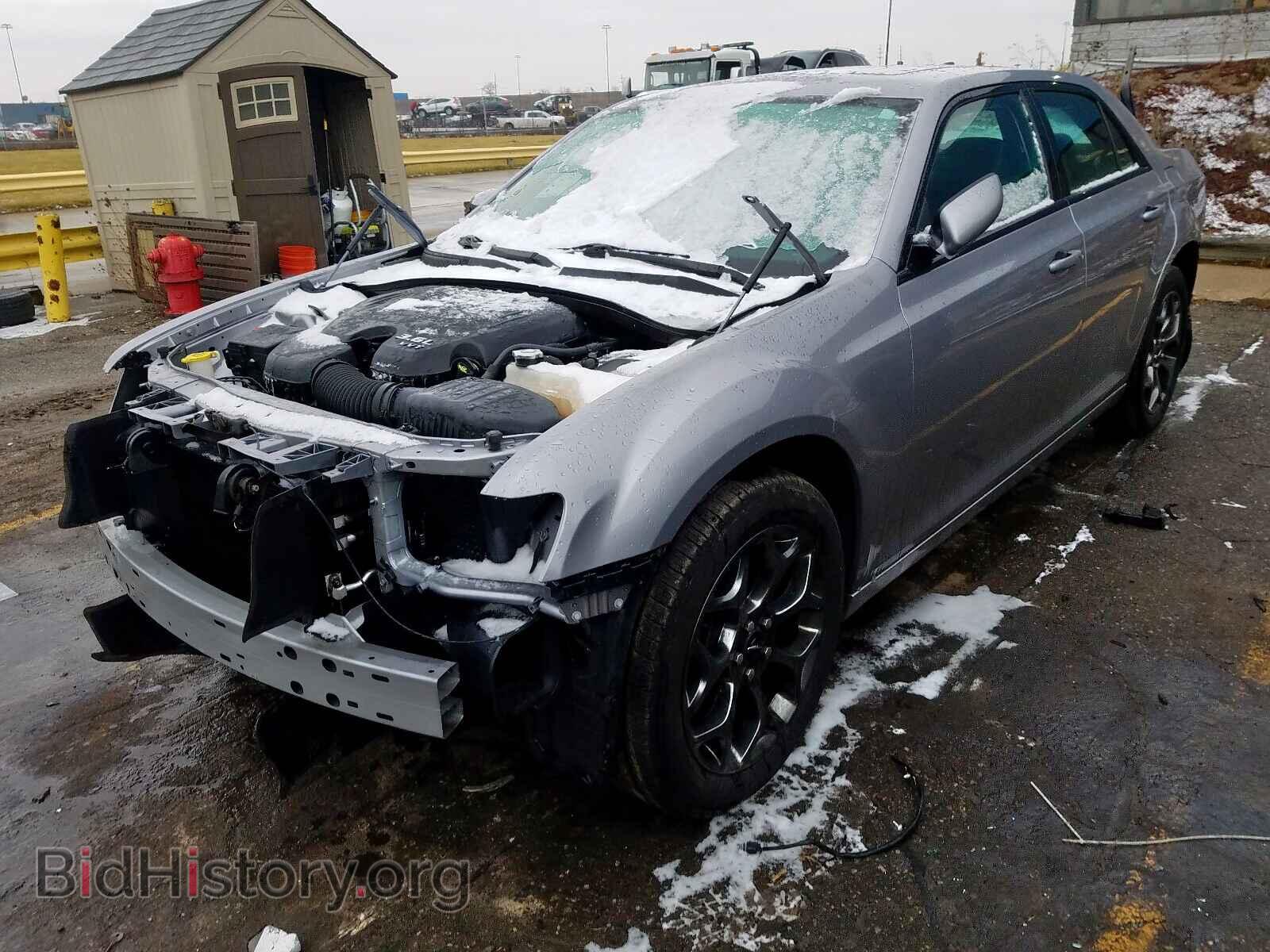 2016 CHRYSLER 300 - VIN: 2C3CCAGG2GH321139 - Фото 2