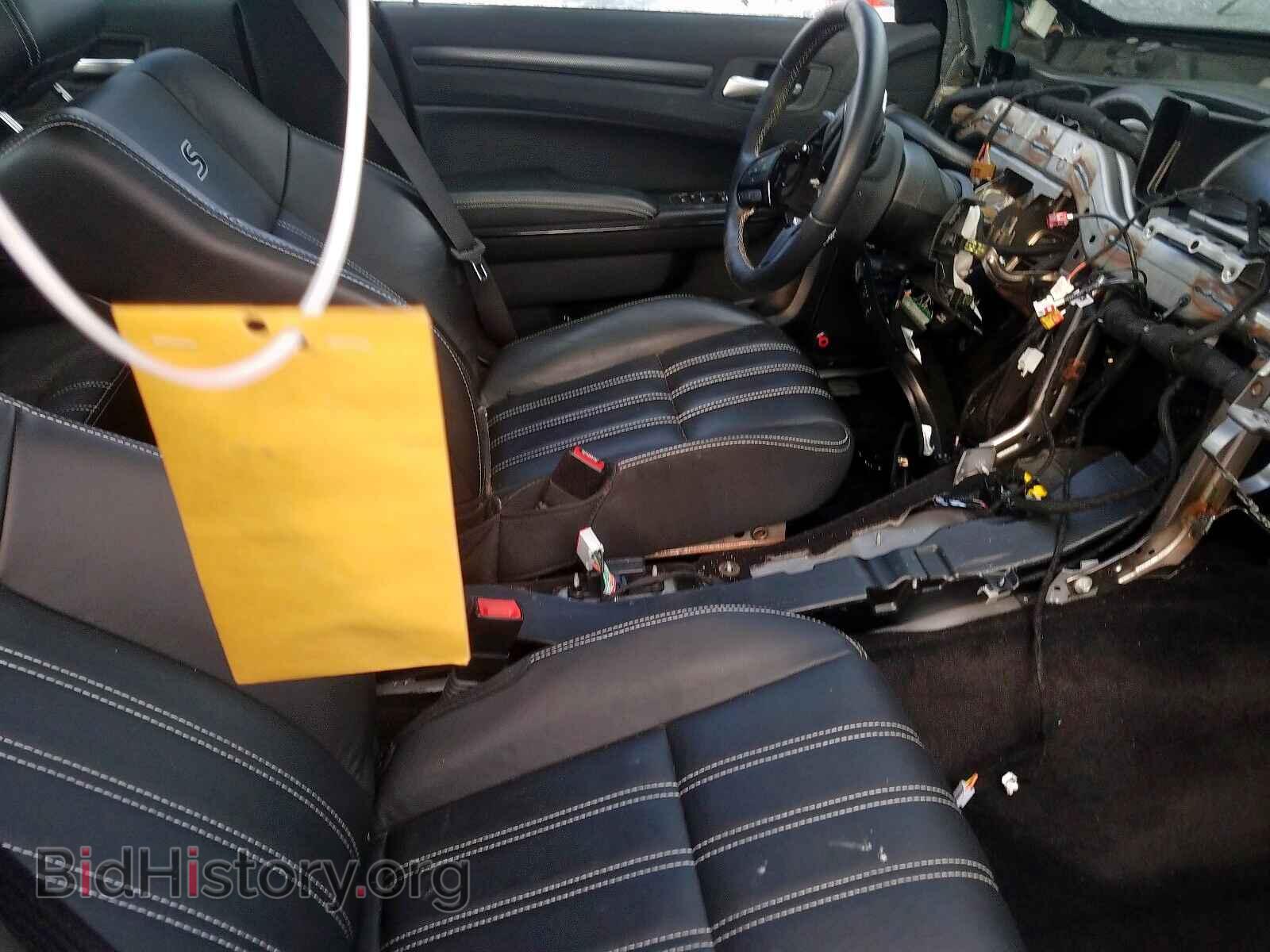 2016 CHRYSLER 300 - VIN: 2C3CCAGG2GH321139 - Фото 5