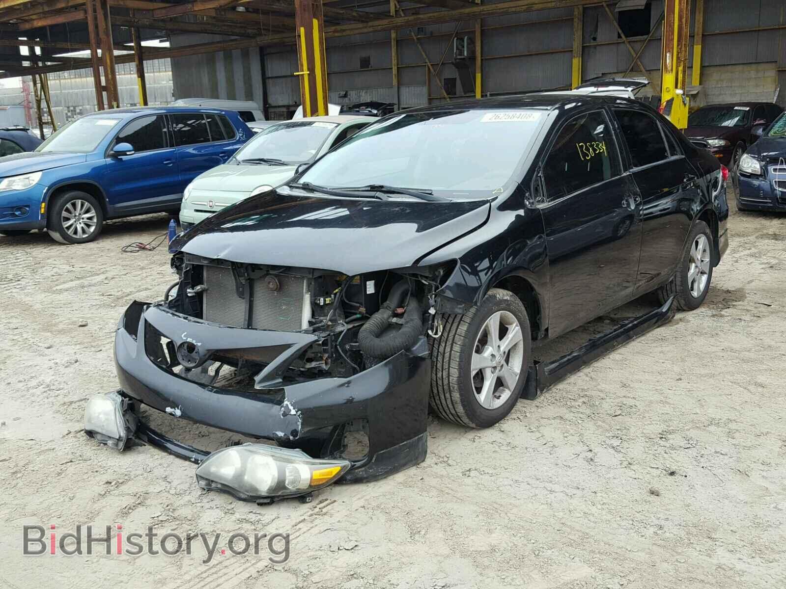 2011 TOYOTA COROLLA - VIN: 2T1BU4EE4BC602272 - Фото 2
