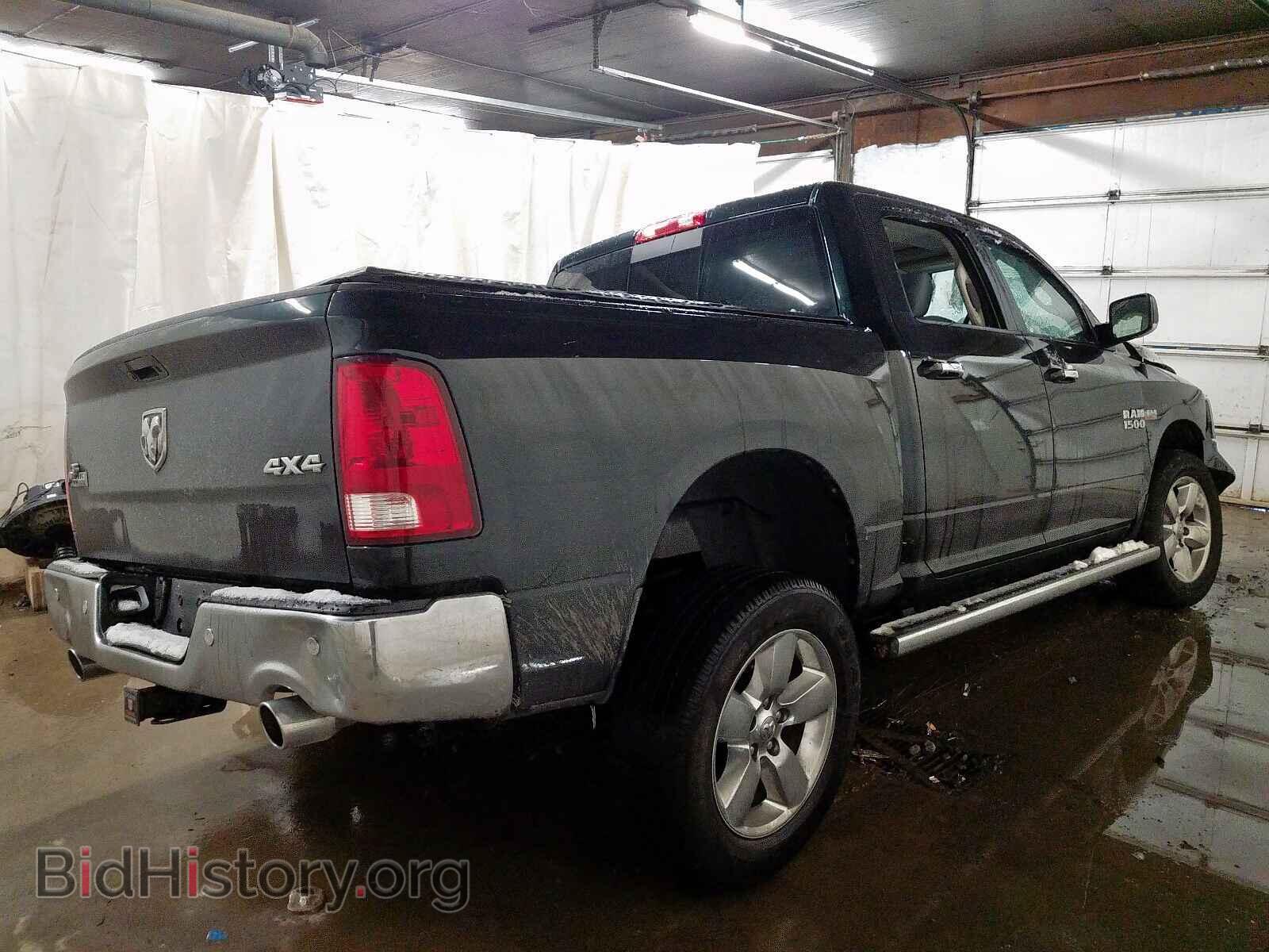 2017 RAM 1500 - VIN: 3C6RR7LTXHG690043 - Фото 4