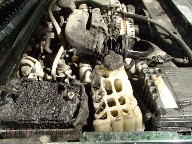 2005 CHEVROLET SILVERADO - VIN: 1GCHK29265E111479 - Фото 9