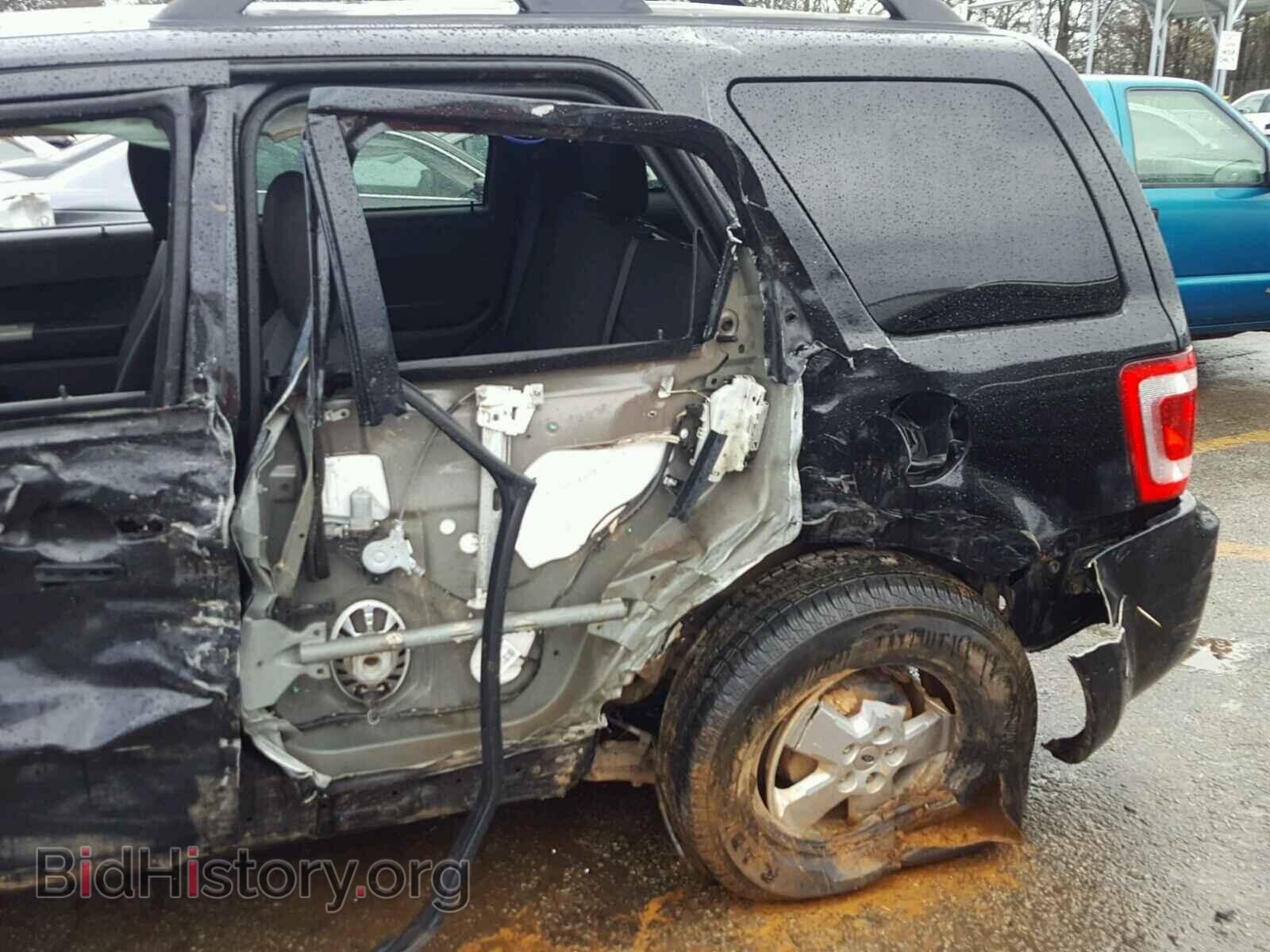 2011 FORD ESCAPE - VIN: 1FMCU0D75BKA72632 - Фото 10