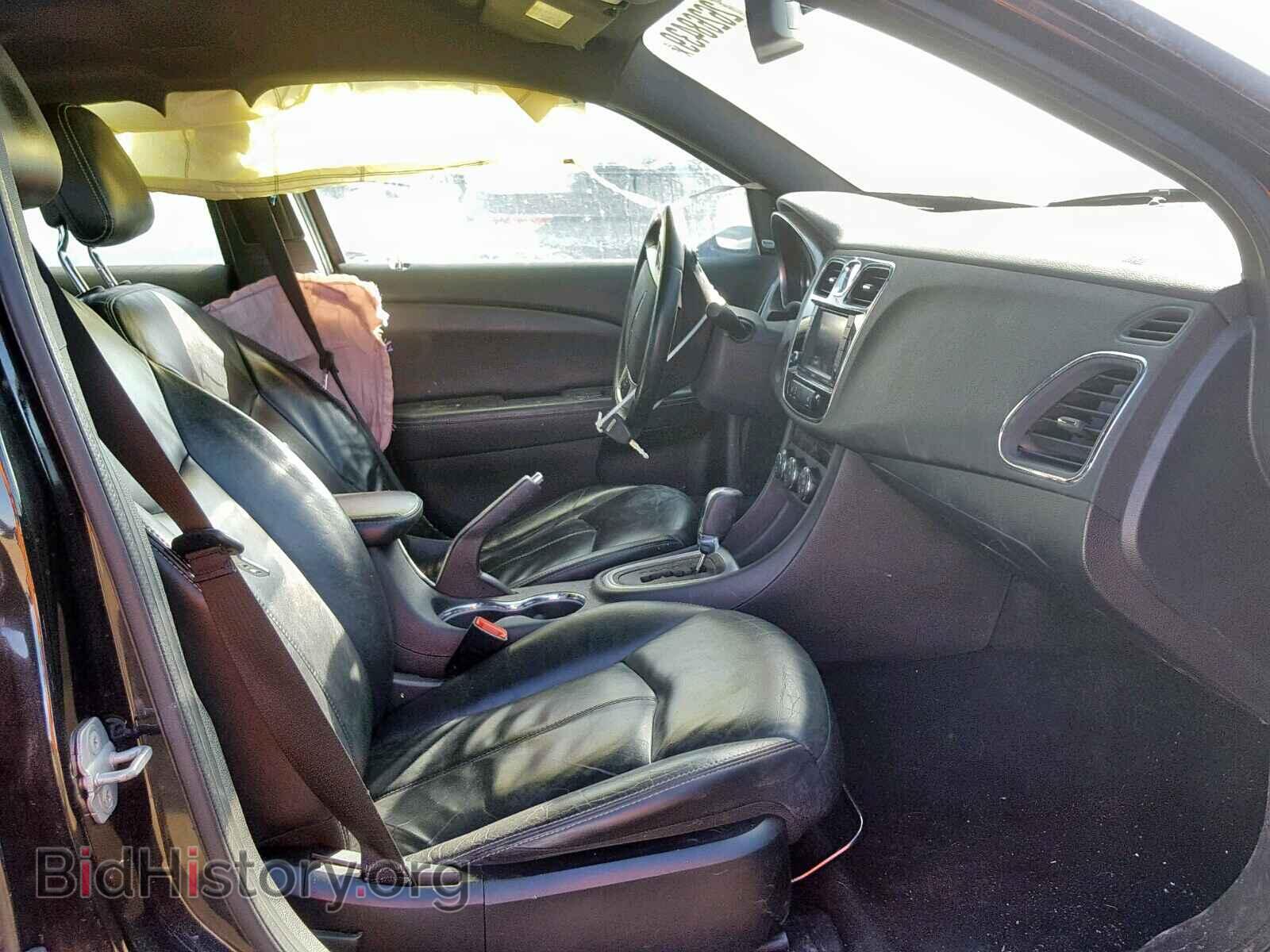 2011 CHRYSLER 200 - VIN: 1C3BC2FG0BN517518 - Фото 5