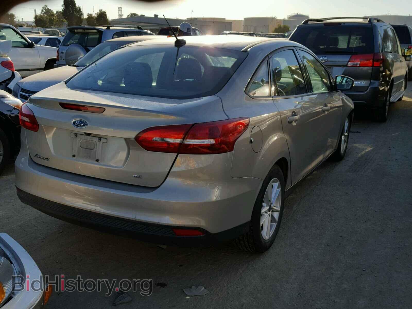 2016 FORD FOCUS - VIN: 1FADP3F22GL325609 - Photo 4
