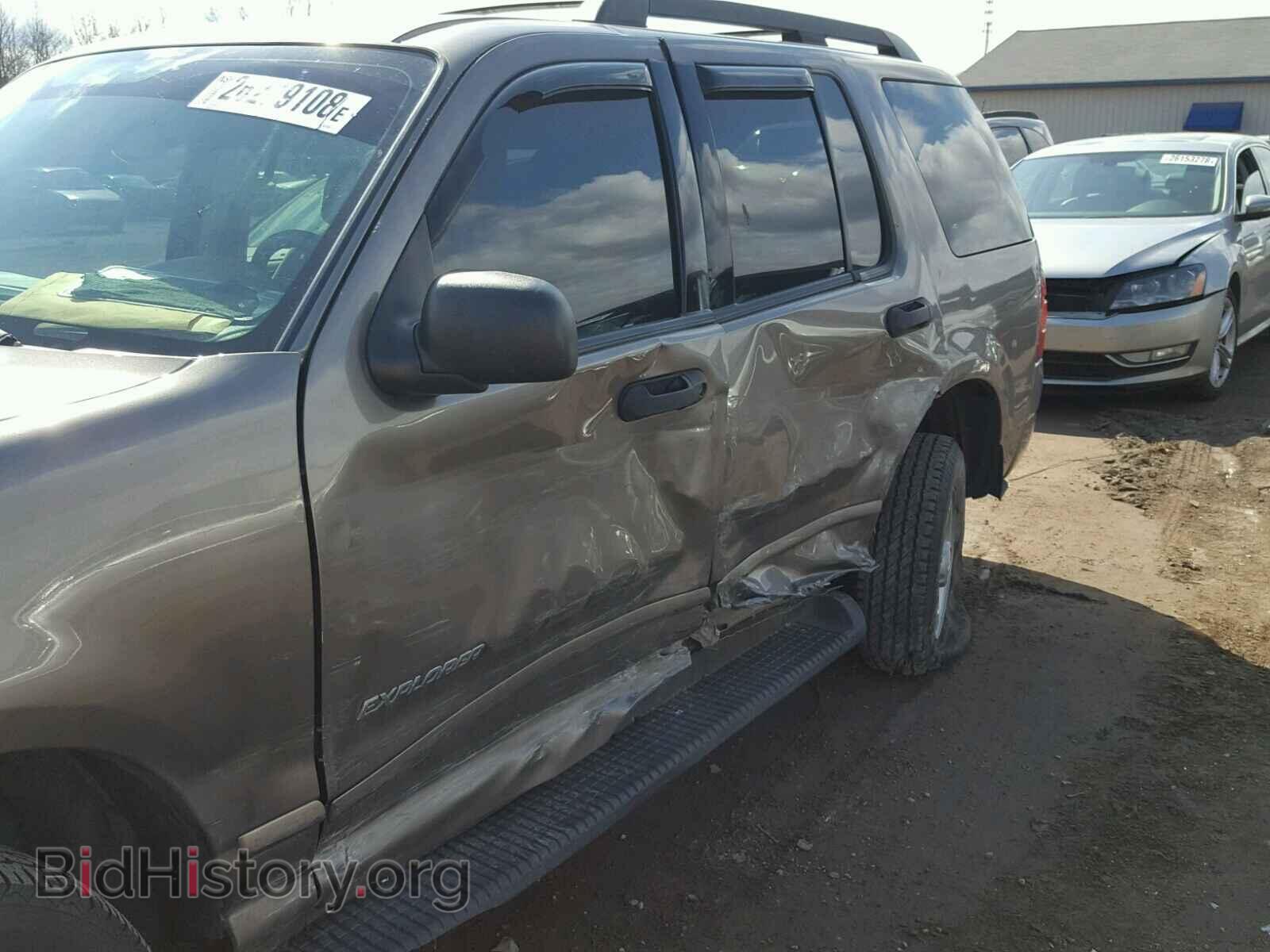 2005 FORD EXPLORER - VIN: 1FMZU73K45UB33700 - Photo 9
