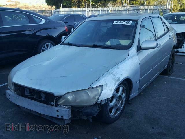 2001 LEXUS IS - VIN: JTHBD182210022042 - Фото 2