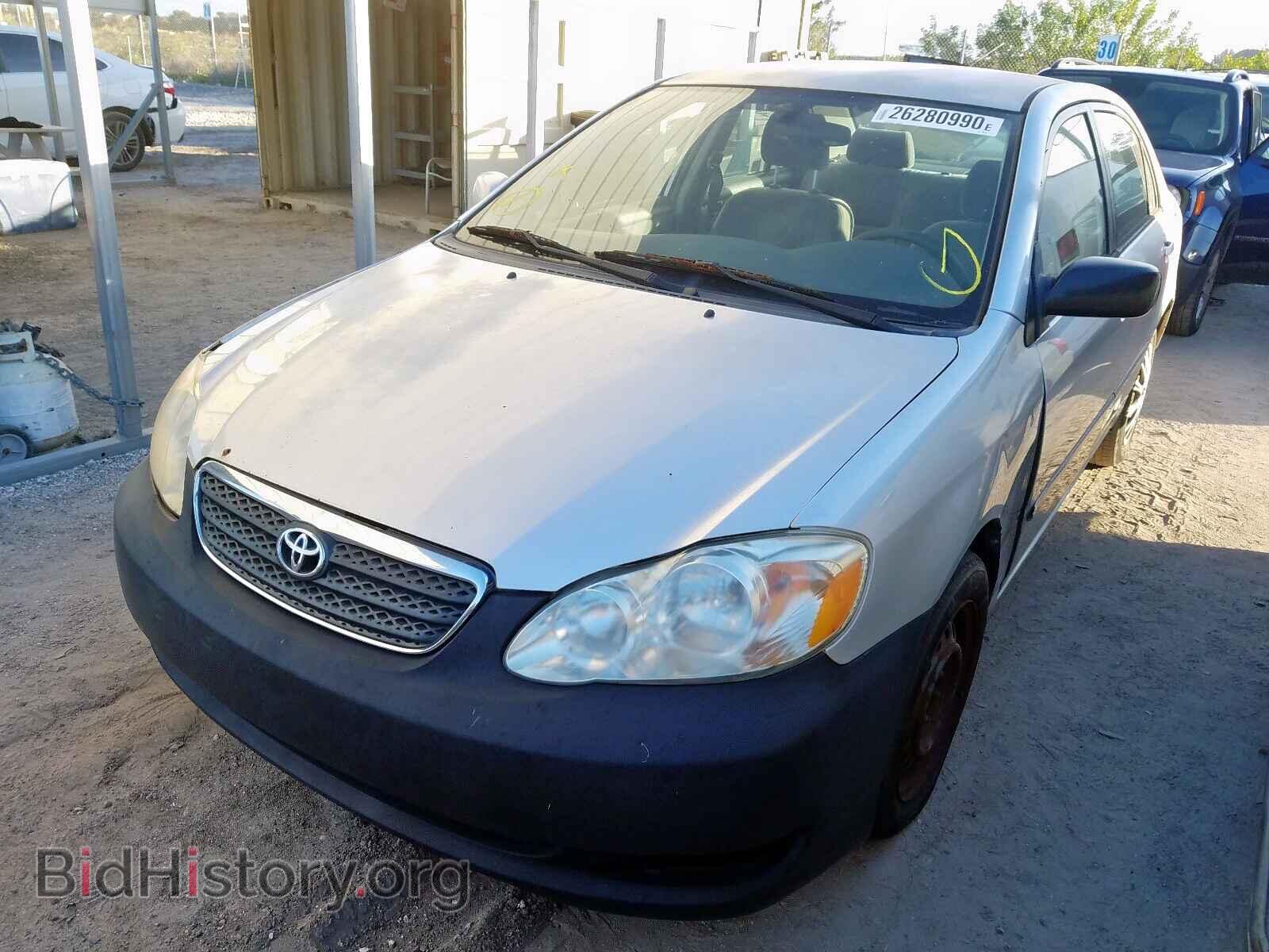 2005 TOYOTA COROLLA - VIN: JTDBR32E752054500 - Фото 2