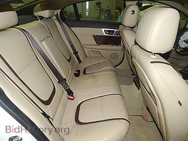 2013 JAGUAR XF - VIN: SAJWJ0EF8D8S87018 - Фото 6