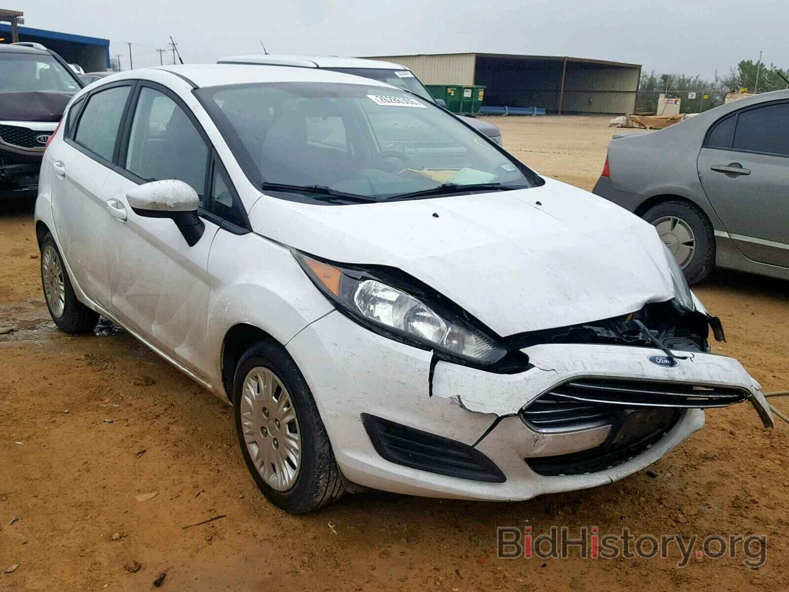 Photo 3FADP4TJXFM203241 - FORD FIESTA 2015