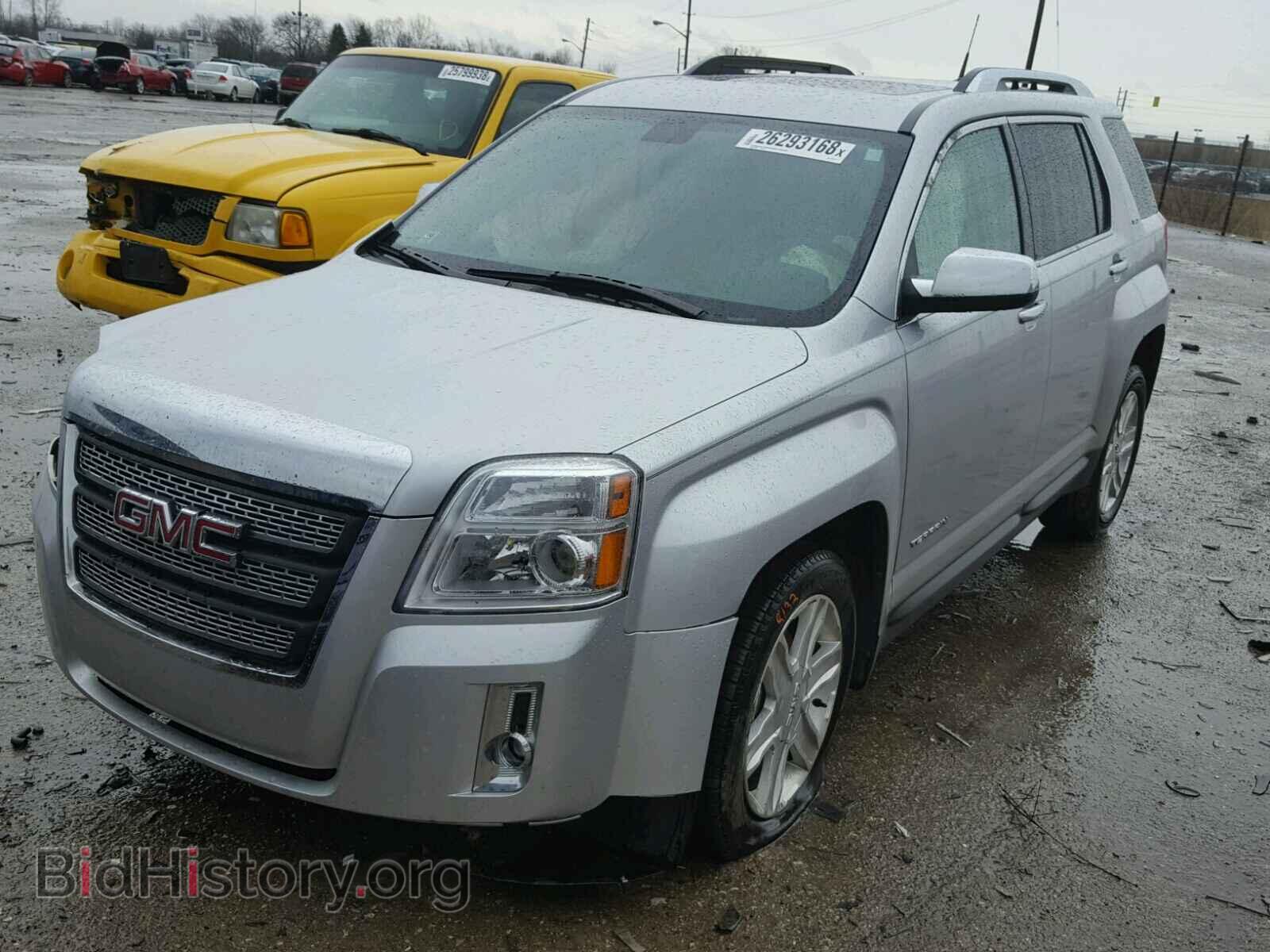 2010 GMC TERRAIN - VIN: 2CTALHEW5A6411513 - Photo 2
