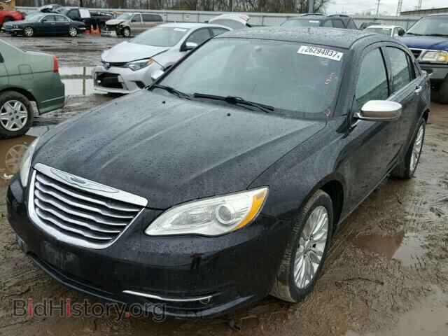 2013 CHRYSLER 200 - VIN: 1C3CCBCG2DN667223 - Фото 2